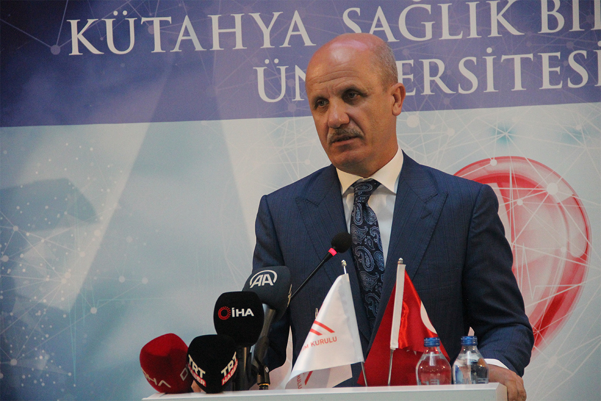 Üniversitelerde yüz yüze eğitim 3 Nisan’da başlıyor YÖK Başkanı Erol Özvar, üniversitelerde yüz yüze eğitimin 3 Nisan’da