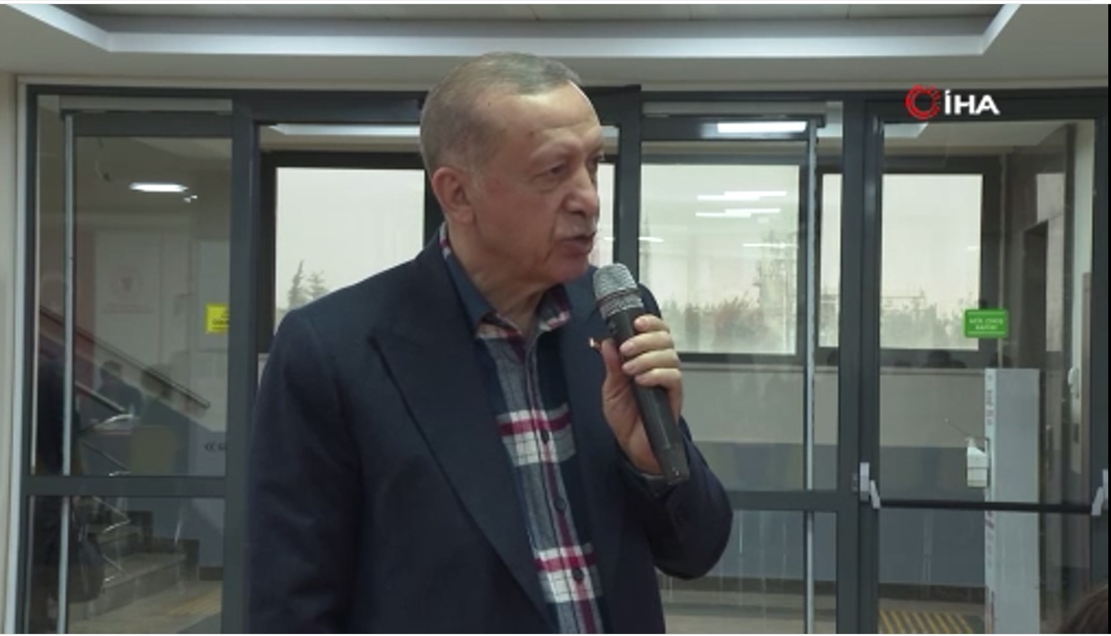 Cumhurbaşkanı Erdoğan, Eti Maden Genel Müdürlüğünün Bandırma Sosyal Tesislerinde, kente