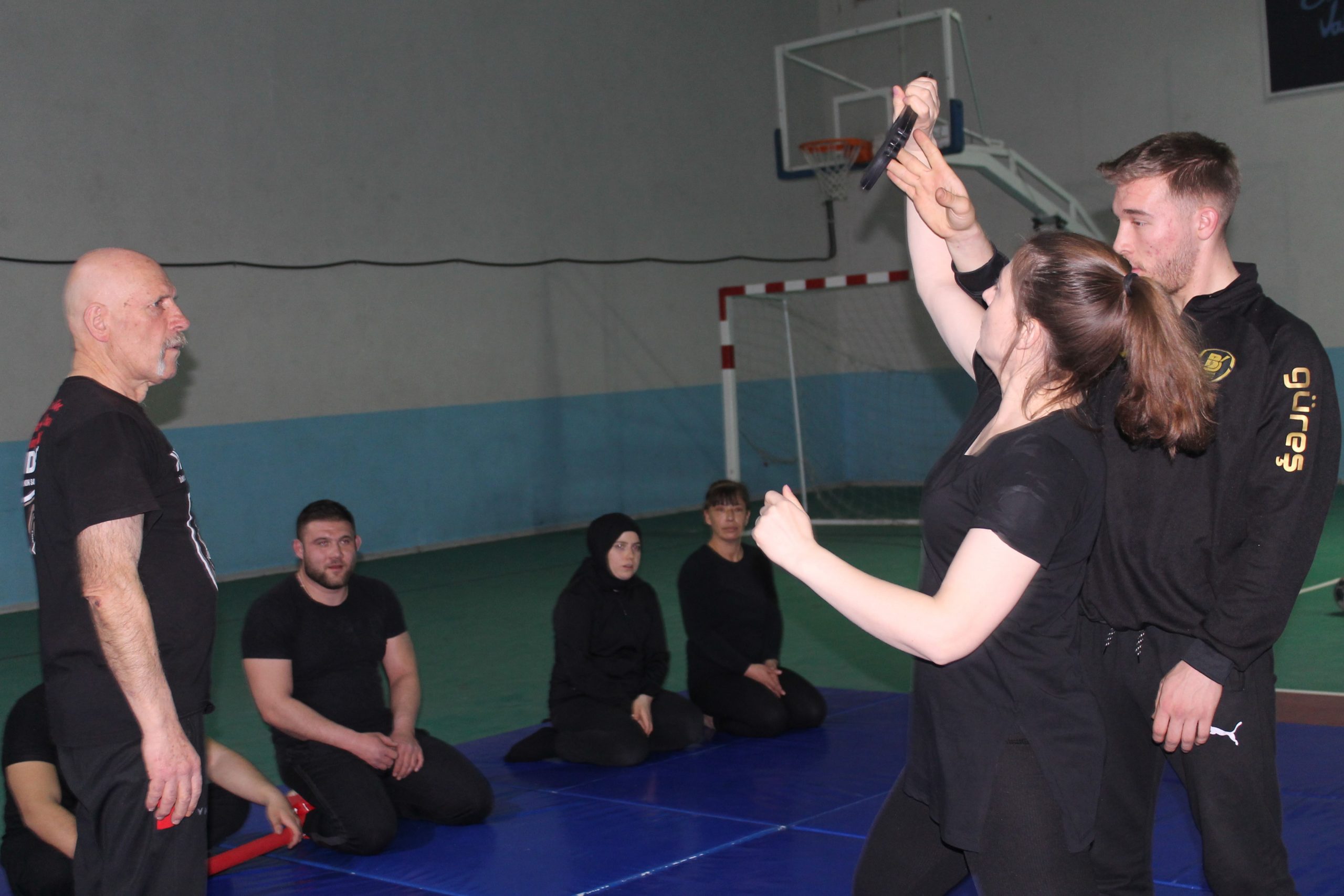 Federasyon başkanı Aktürk’ten yakın savunma kursu