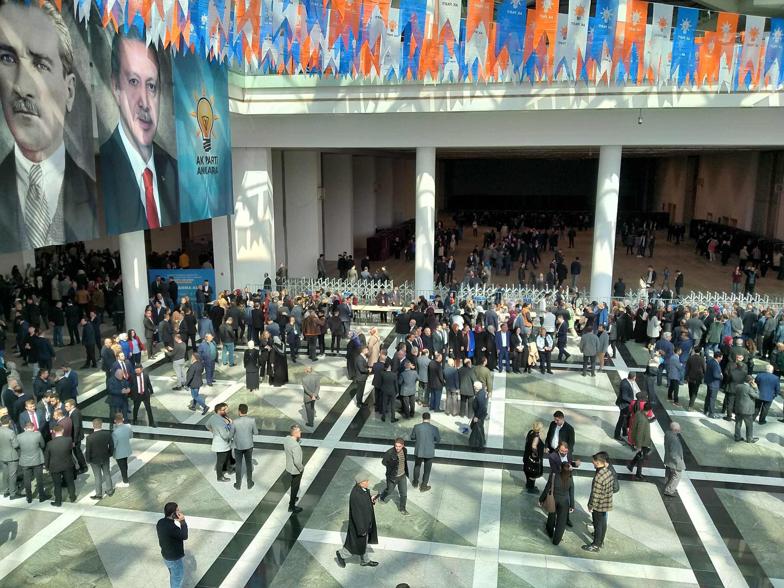 AK Parti’de aday belirleme süreci başladı