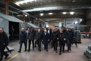 Sanayi ve Teknoloji Bakanı Mustafa Varank, depremden zarar gören bölgelerdeki