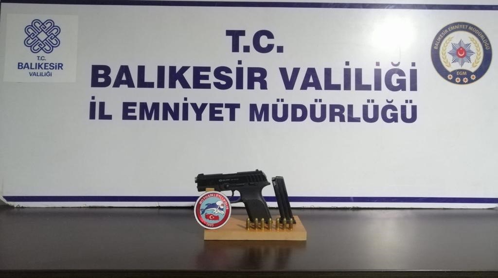 Balıkesir’de Asayiş Şube polisleri