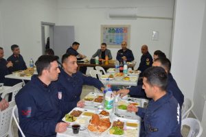 Edremit Kaymakamı Ahmet Odabaş, Altınoluk Jandarma Karakol Komutanlığını ziyaret ederek,