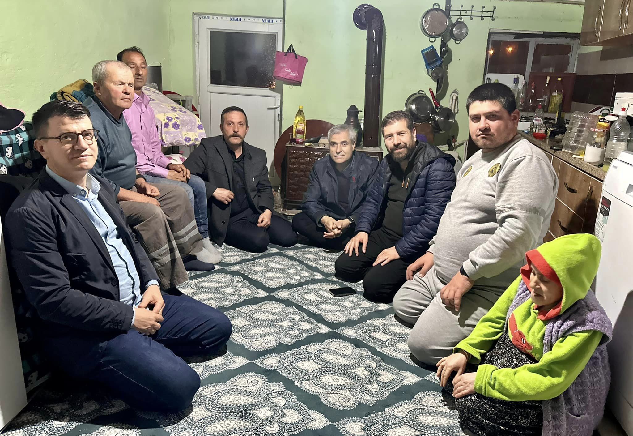 Sındırgı’da Ramazan ayı farklı bir atmosferde yaşanıyor. Her gün 500’den