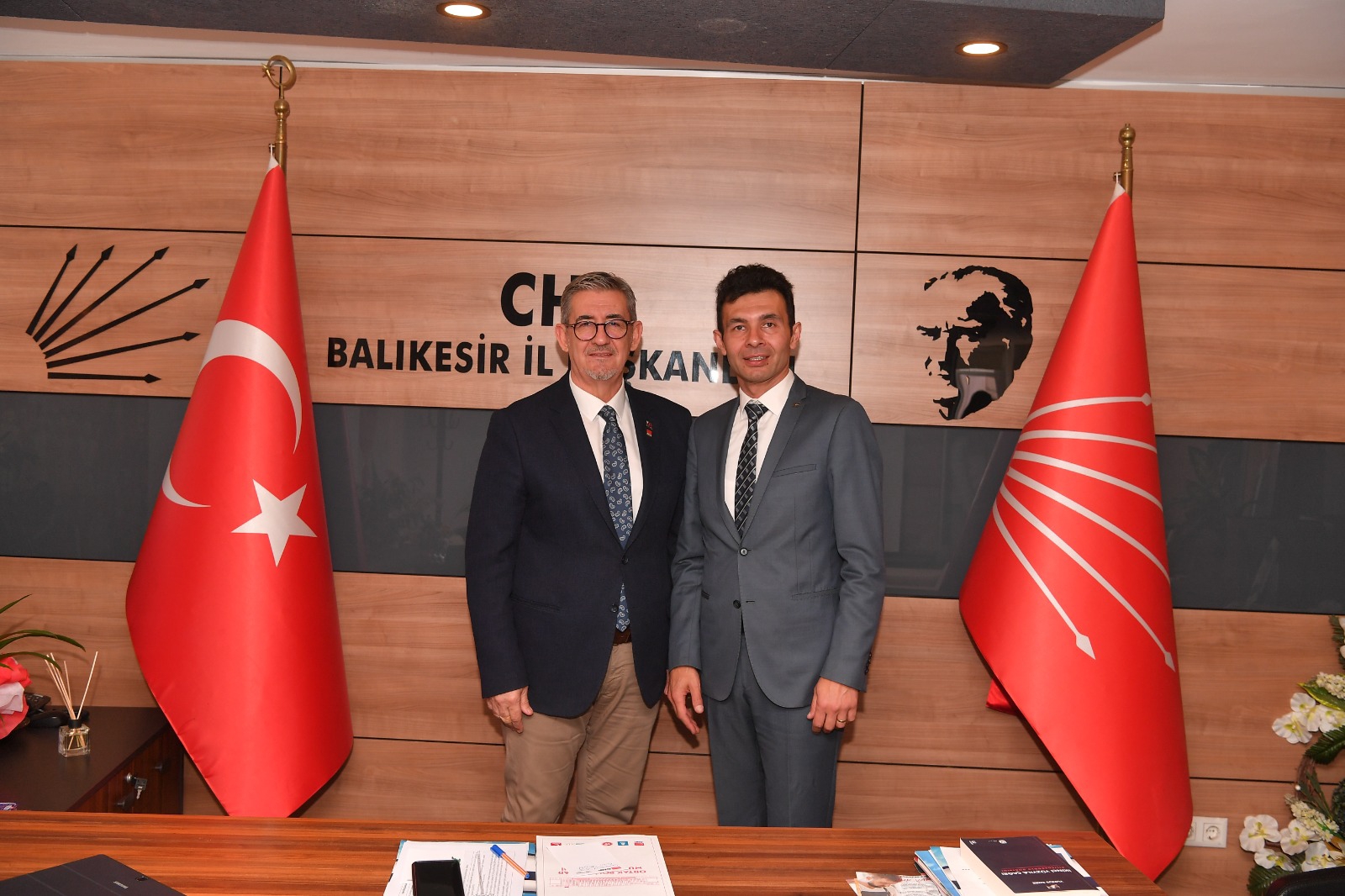 ENGİN: “LİYAKAT VE NEZAKETLE GELİYORUZ”