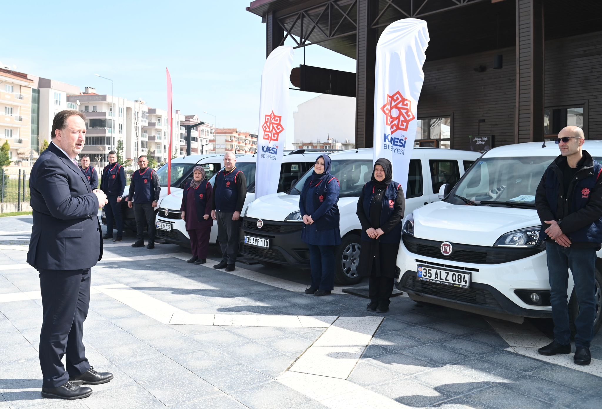 Karesi Belediyesi Ramazan ayında yaşlı, engelli, kimsesi olmayan ihtiyaç sahibi