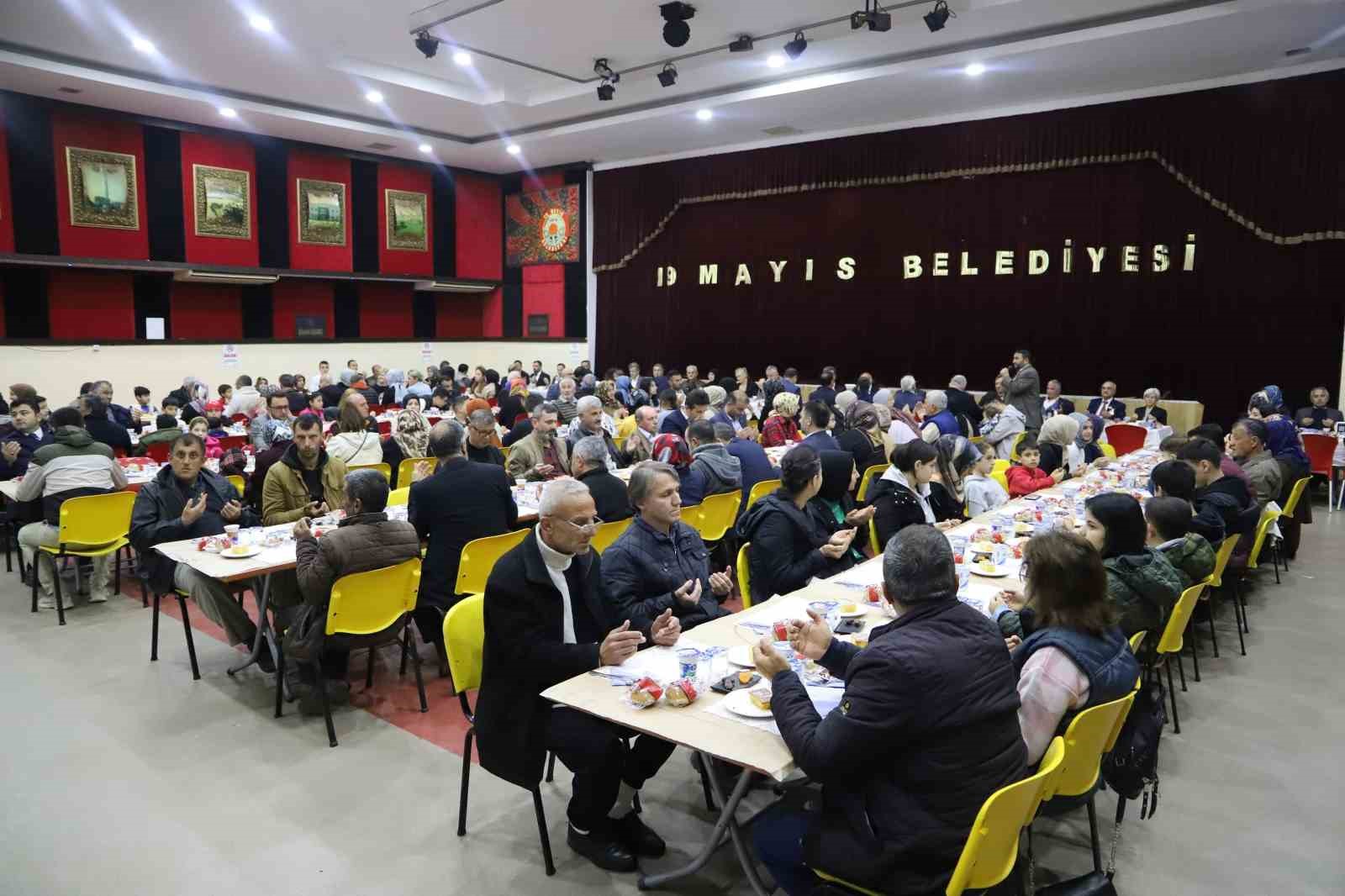 19 MAYIS BELEDİYESİ, İLÇEDE MİSAFİR EDİLEN DEPREMZEDE AİLELER, ŞEHİT VE