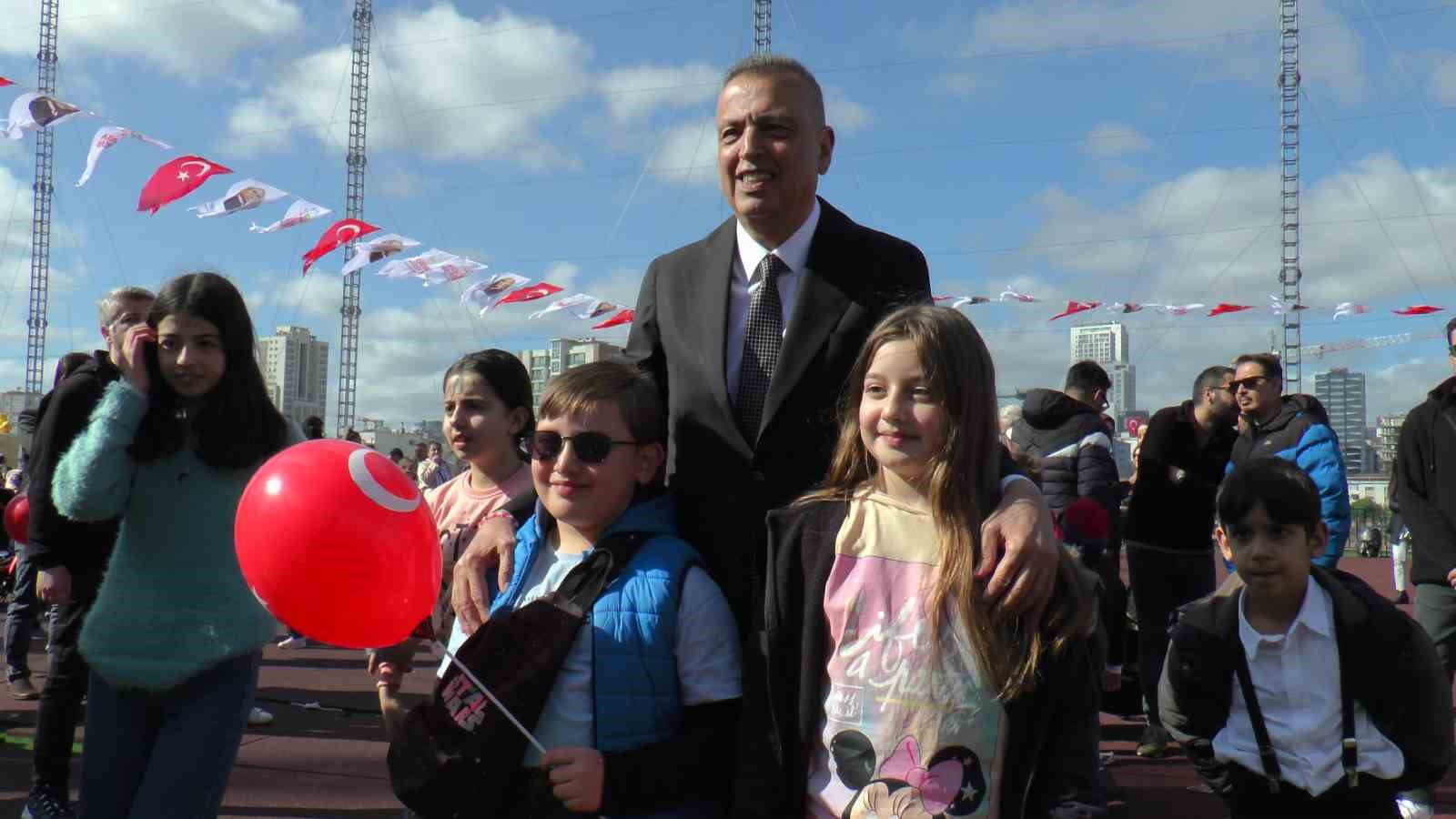 ATAŞEHİR ATAPARK’TA 23 NİSAN ULUSAL EGEMENLİK VE ÇOCUK BAYRAMI COŞKUYLA