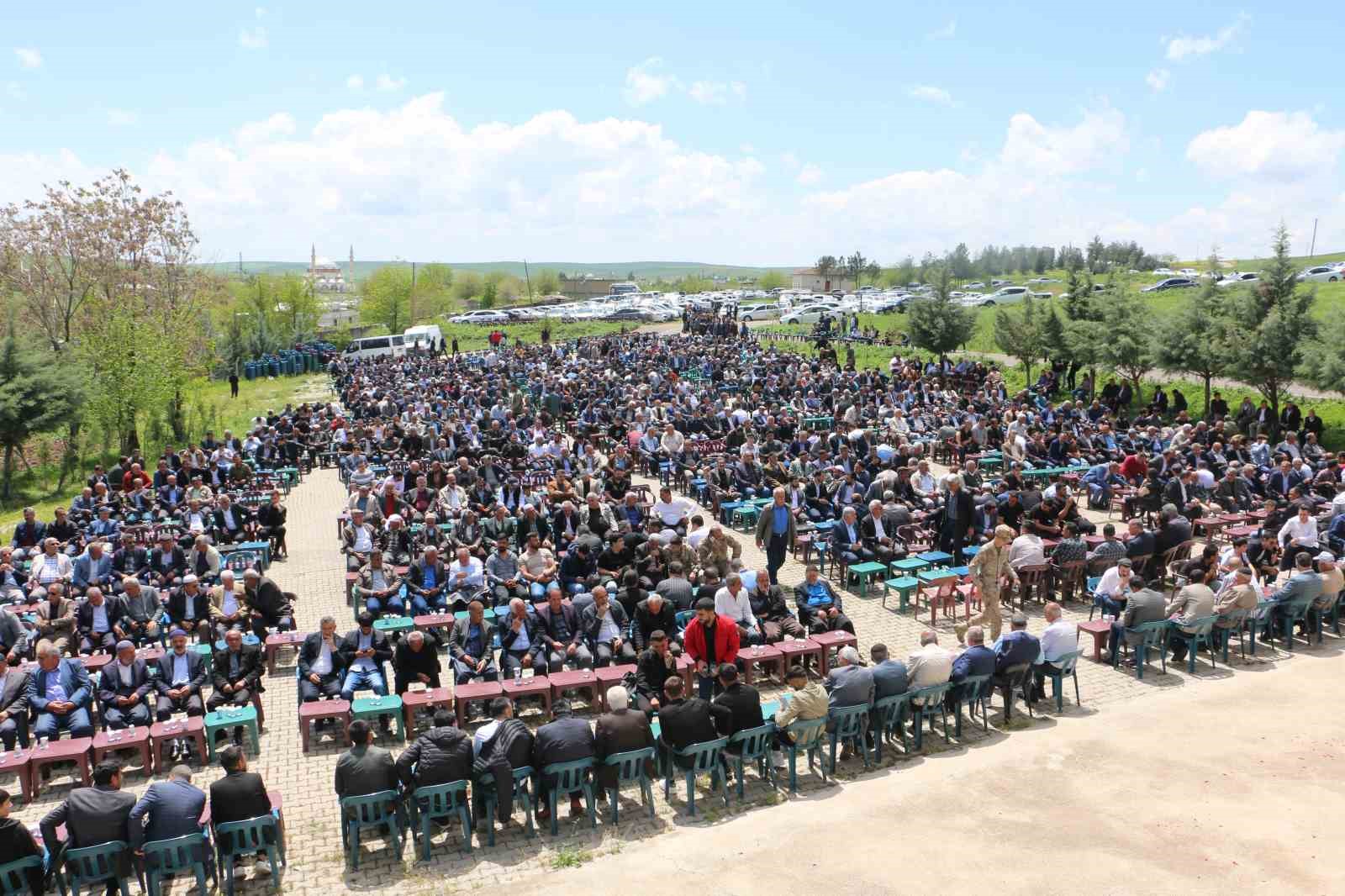 DİYARBAKIR’IN BİSMİL İLÇESİNDE “HAMO AĞA” OLARAK TANINAN KANAAT ÖNDERİ MEHMET