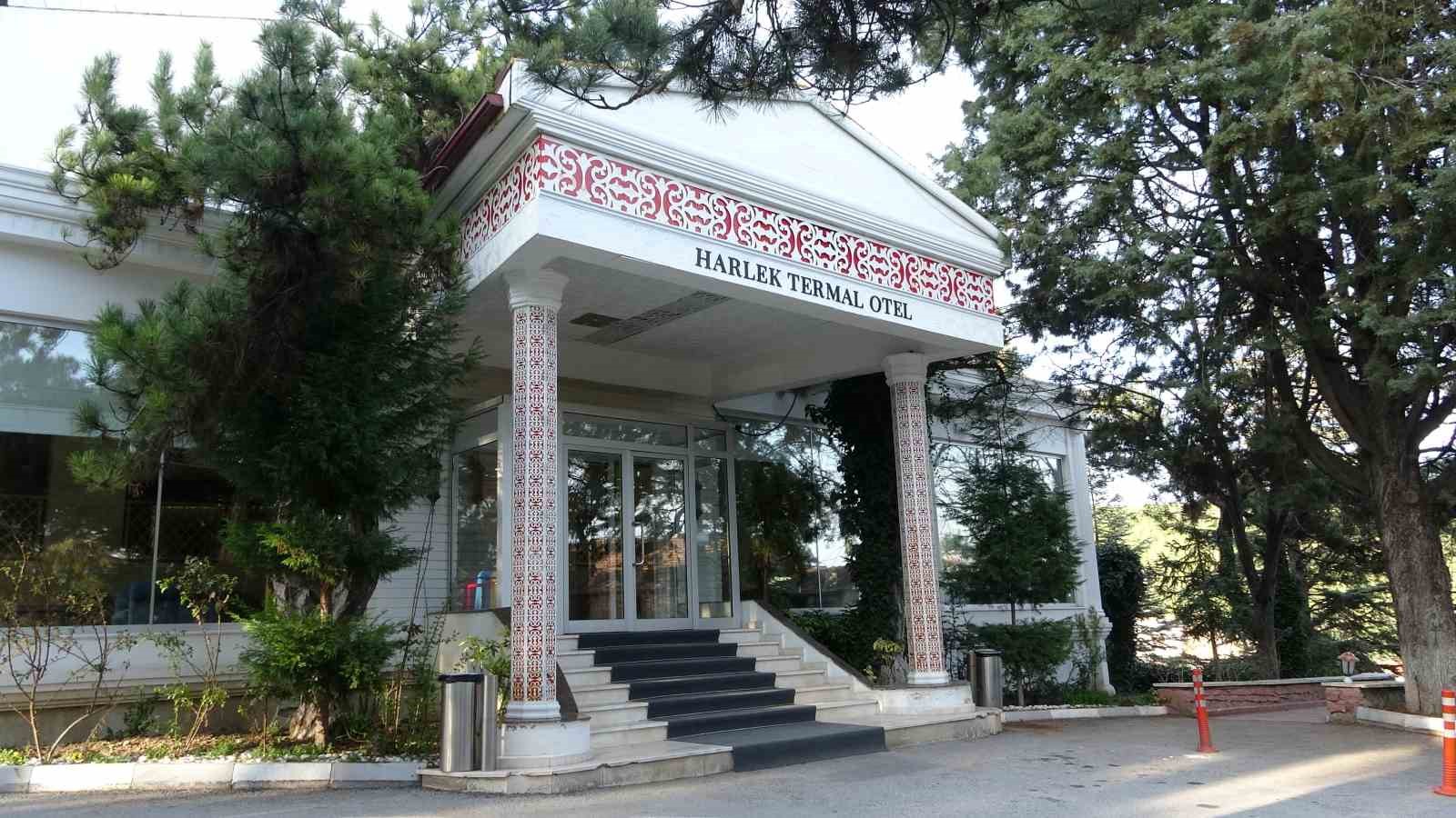 50 YILLIK TECRÜBEYE SAHİP HARLEK TERMAL OTEL BAYRAMA HAZIR