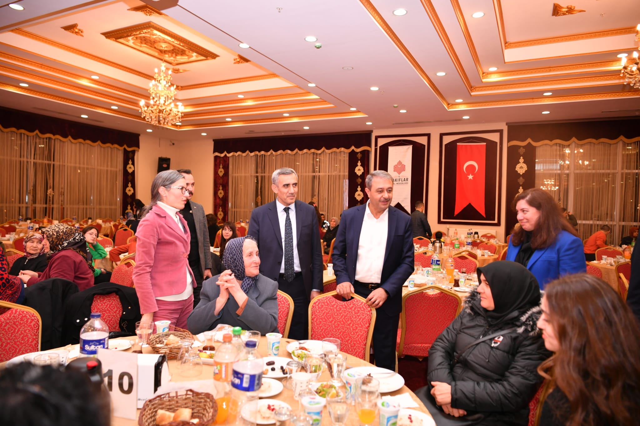 Vali Hasan Şıldak, Vakıflar Bölge Müdürlüğü tarafından düzenlenen “Bir Lokma