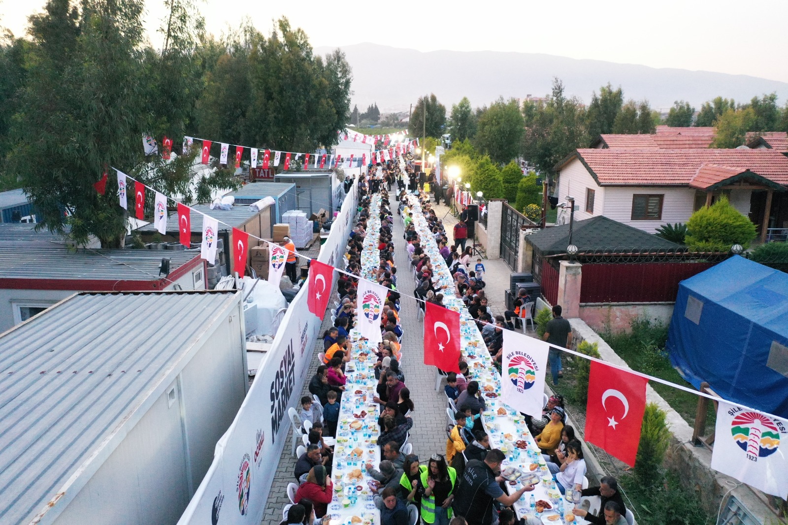 ŞİLE’DEN ANTAKYA’YA UZANAN GÖNÜL SOFRASI
