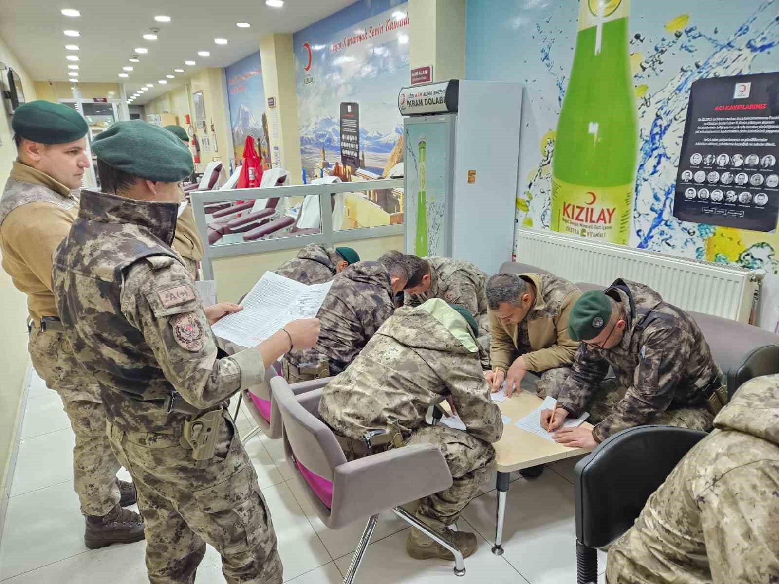 AĞRI EMNİYET MÜDÜRLÜĞÜNE BAĞLI ÖZEL HAREKET POLİSLERİ, TÜRK POLİS TEŞKİLATI'NIN