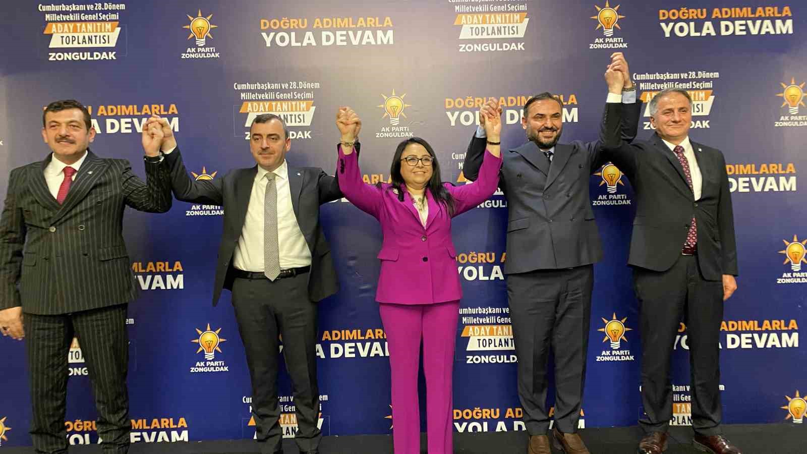 AK PARTİ MİLLETVEKİLİ TANITIM TÖRENİ DEDEMAN OTEL’DE YAPILDI.