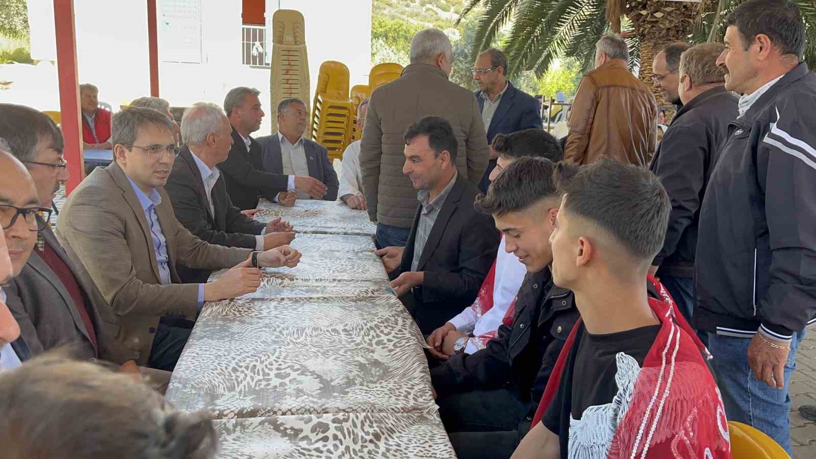 AK PARTİ AYDIN İL BAŞKANI GÖKHAN ÖKTEN SEÇİM ÇALIŞMALARI ÇERÇEVESİNDE,