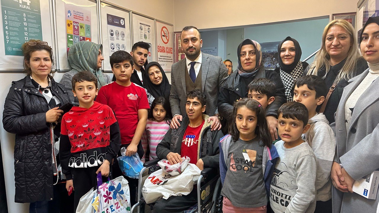 AK PARTİ NİLÜFER İLÇE BAŞKANLIĞI’NDA GÖREVE YENİ GELEN BAŞKAN FURKAN
