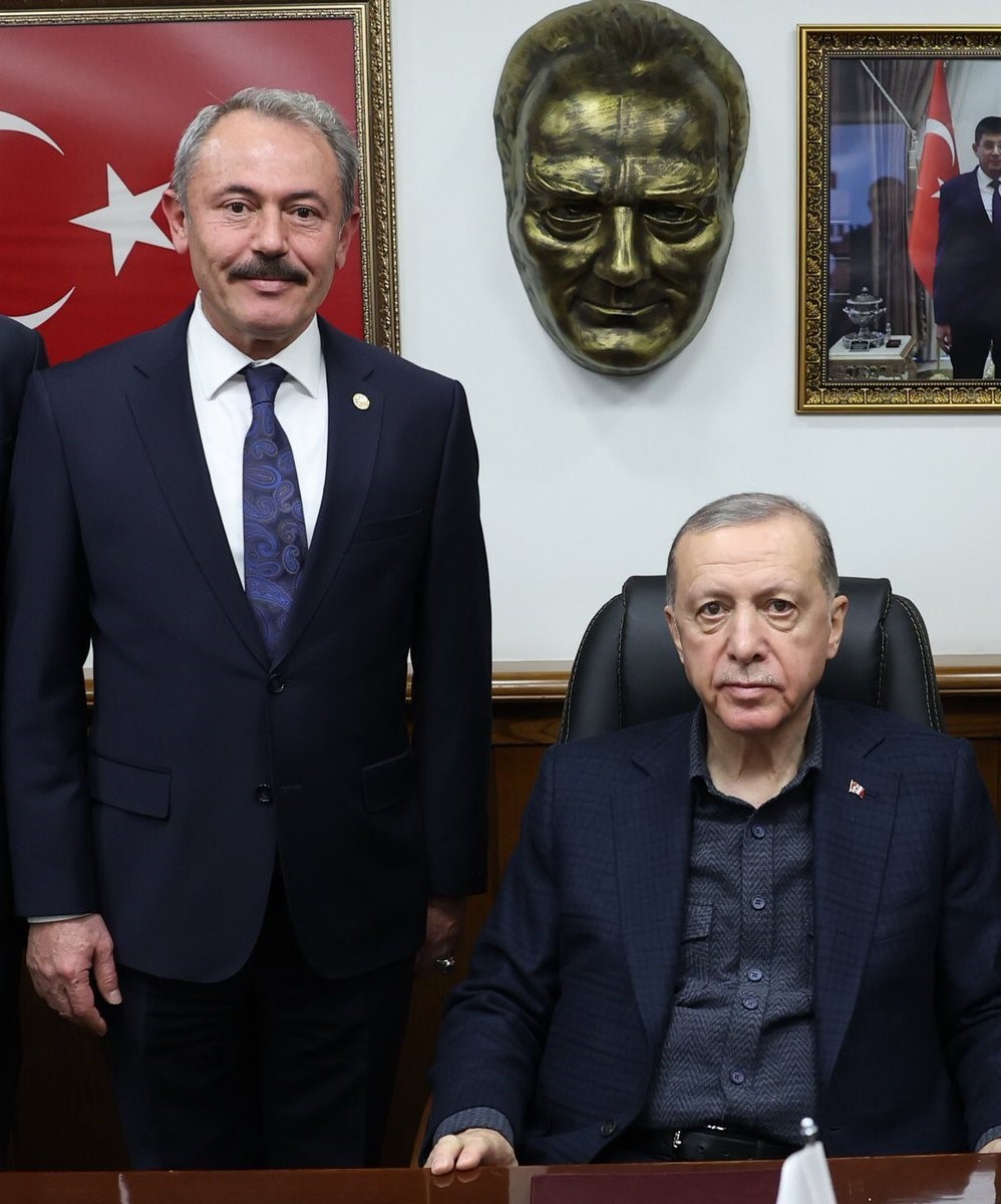 CUMHURBAŞKANI RECEP TAYYİP ERDOĞAN TARAFINDAN YENİDEN ADAY GÖSTERİLEN AK PARTİ