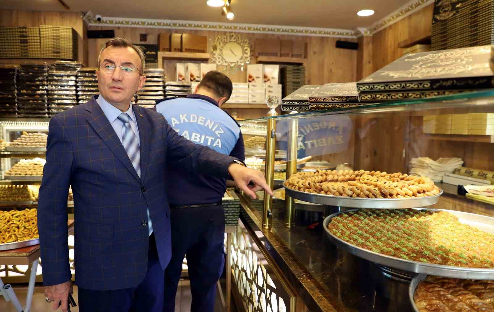 MERSİN'İN MERKEZ İLÇE AKDENİZ BELEDİYESİ ZABITA MÜDÜRLÜĞÜ EKİPLERİ, RAMAZAN AYININ