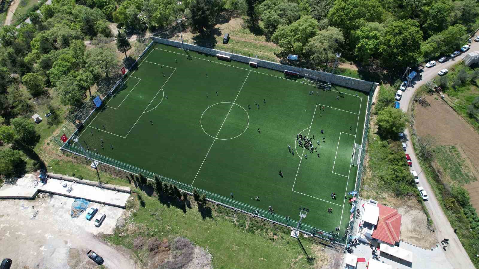 YALOVA’DA GENÇLİK SPOR İL MÜDÜRLÜĞÜ VE İL ÖZEL İDARESİ İŞBİRLİĞİYLE