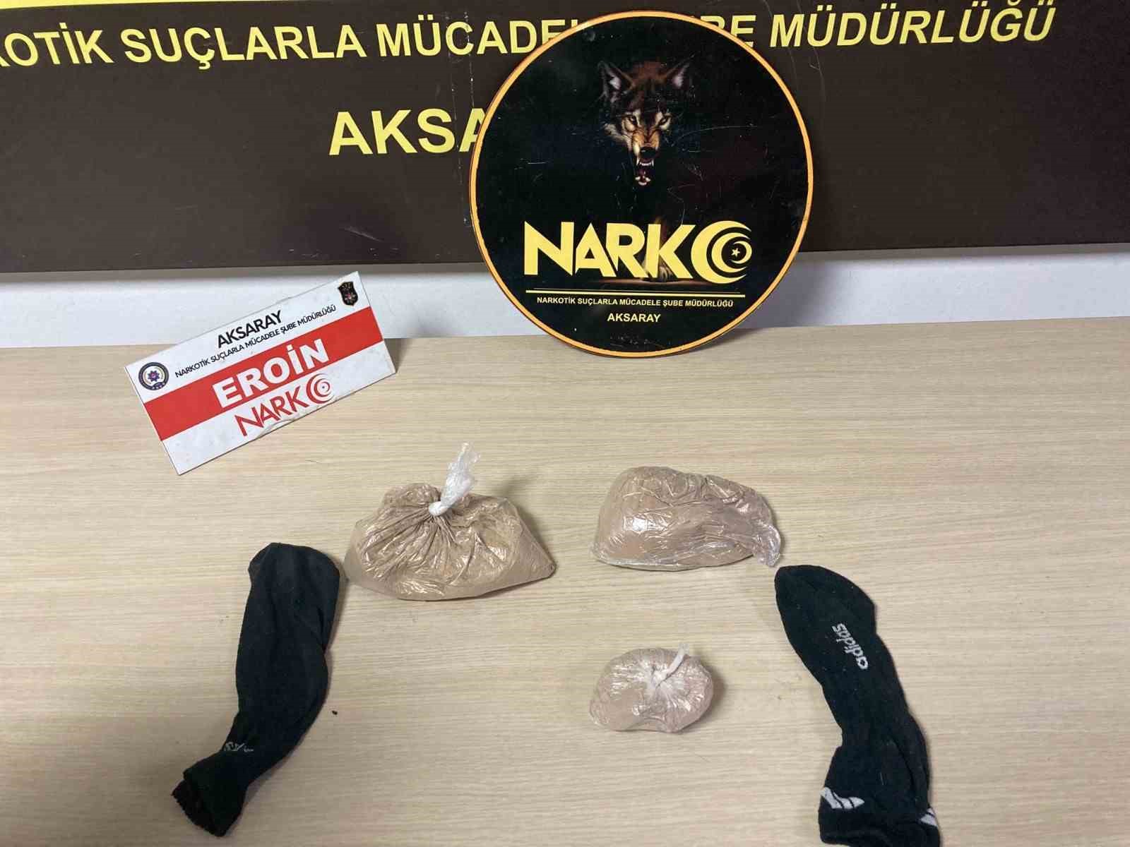 AKSARAY’DA UYUŞTURUCUYLA MÜCADELE ÇERÇEVESİNDE 2 ŞÜPHELİYE YÖNELİK OPERASYON DÜZENLEYEN POLİS