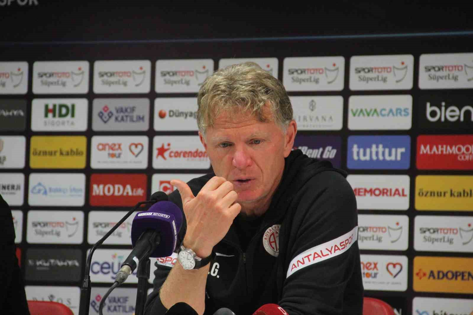 FTA ANTALYASPOR TEKNİK SORUMLUSU ALFONS GROENENDIJK, MAÇA ÇOK KÖTÜ BAŞLANGIÇ