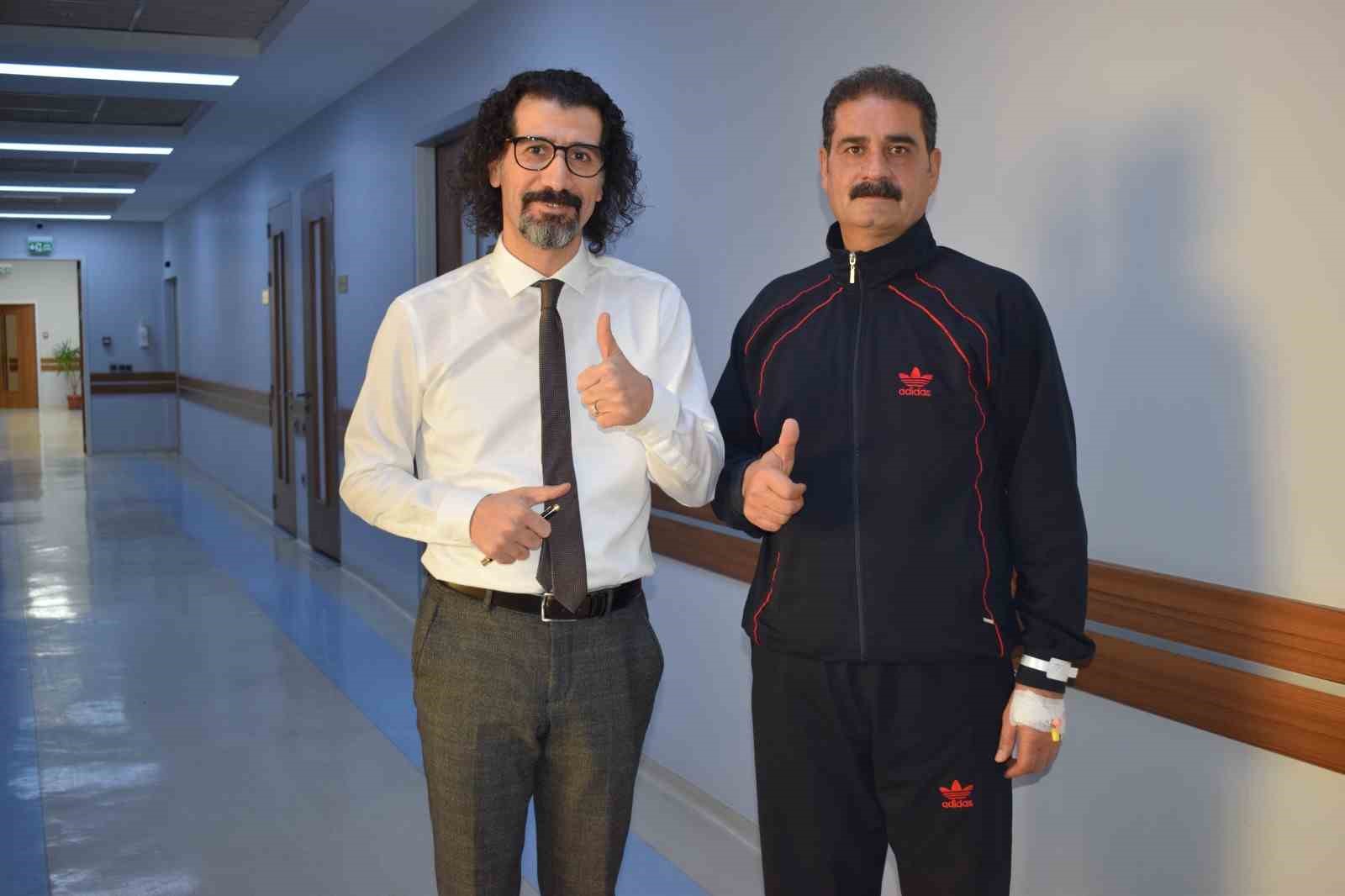 ALMANYA'DAN GELDİ, SAĞLIĞINA ANKA’DA KAVUŞTU