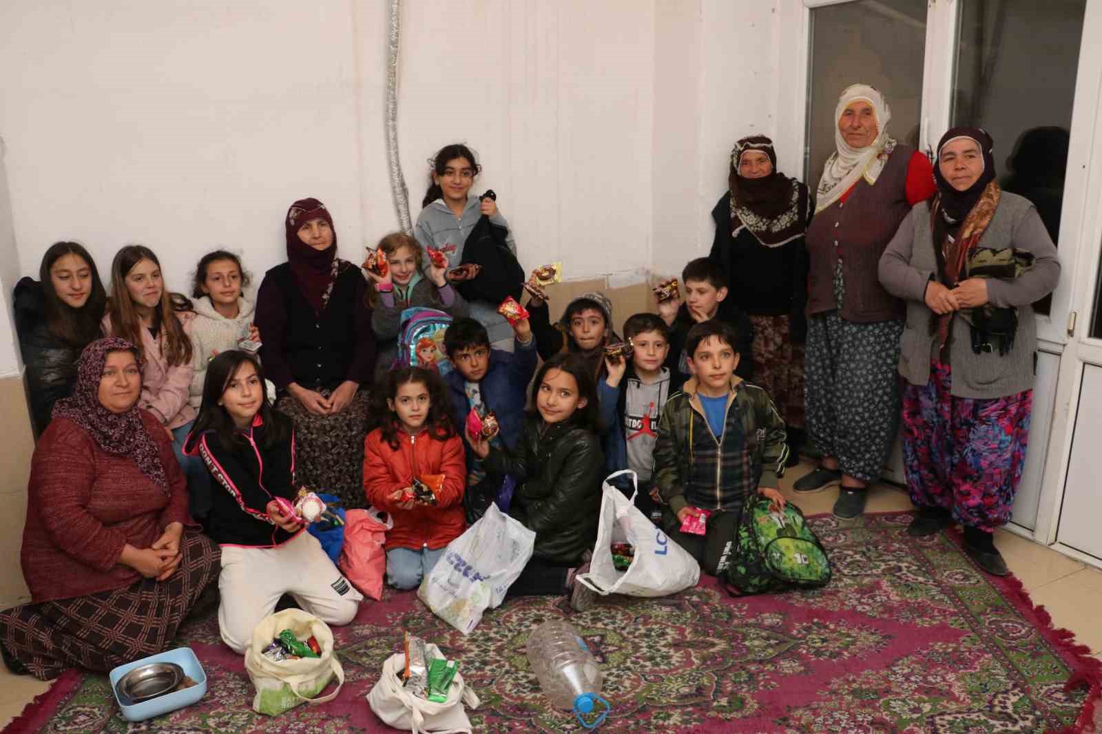 AMASYA’NIN TAŞOVA İLÇESİNE BAĞLI ALPASLAN KÖYÜNDE RAMAZAN AYLARINDA ÇOCUKLARI SEVİNDİREN