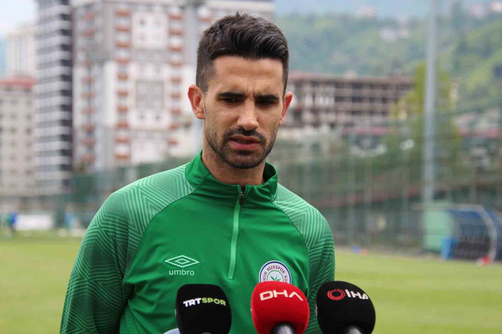 ÇAYKUR RİZESPOR’UN BAŞARILI FUTBOLCUSU ALPER POTUK, SÜPER LİG'E ÇIKMAK İÇİN