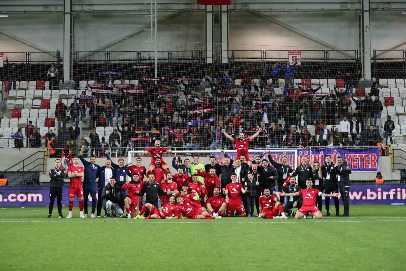 SPOR TOTO 1. LİG'İN 33. HAFTASINDA ALTINORDU, ALTAY'I 2-1 MAĞLUP