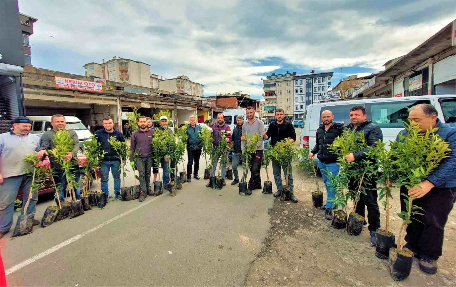 ORDU’NUN ALTINORDU BELEDİYE BAŞKANI AŞKIN TÖREN, İLÇEDEKİ MEYVE BAHÇELERİNİ YENİDEN