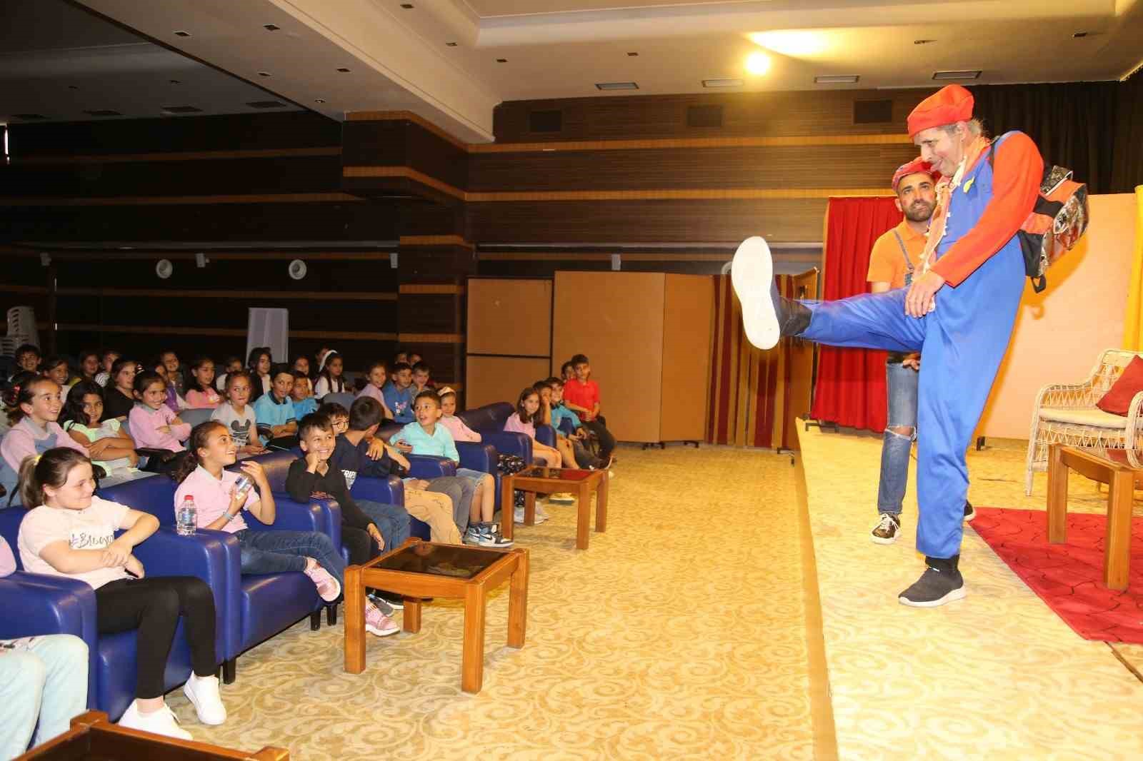 ALANYA TİCARET VE SANAYİ ODASI (ALTSO)BAŞKANI ERAY ERDEM, 23 NİSAN
