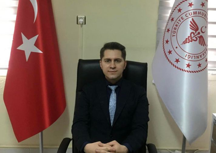 ALAŞEHİR İLÇE SAĞLIK MÜDÜRÜ UZM. DR. METİN GÜMÜŞ