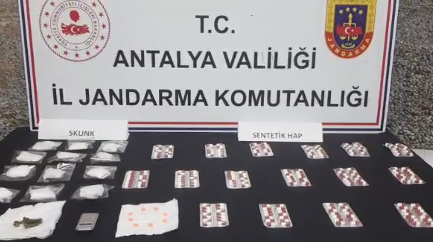 ANTALYA’DA JANDARMA EKİPLERİNCE YAPILAN ÇALIŞMALAR SONUCUNDA; 224 ADET UYUŞTURUCU GALARA