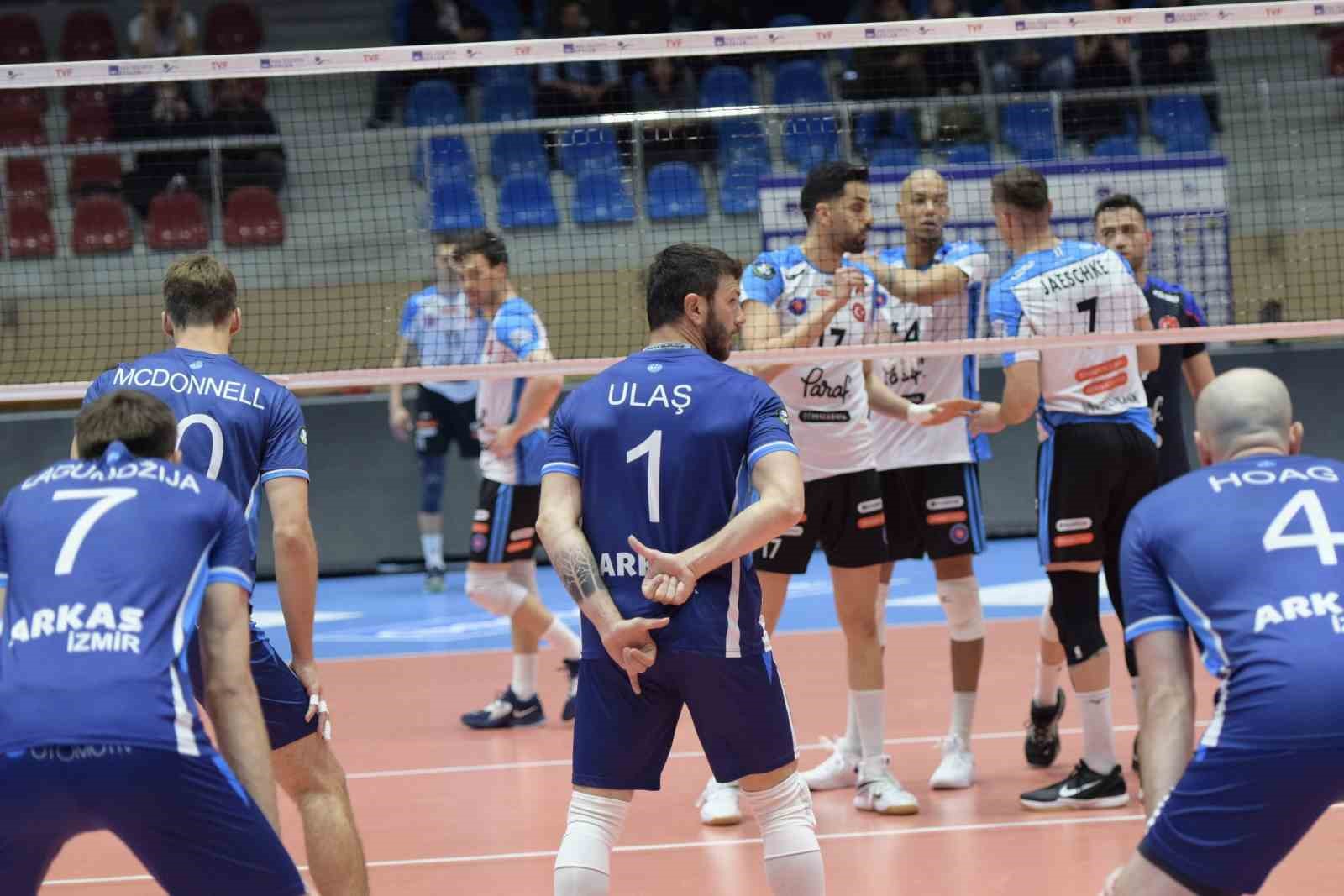 AXA SİGORTA EFELER LİGİ EKİPLERİNDEN ARKAS SPOR, PLAY-OFF YARI FİNAL