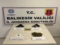 BALIKESİR’İN AYVALIK İLÇESİNDE JANDARMA TARAFINDAN YAPILAN OPERASYONDA 40 GRAM KUBAR