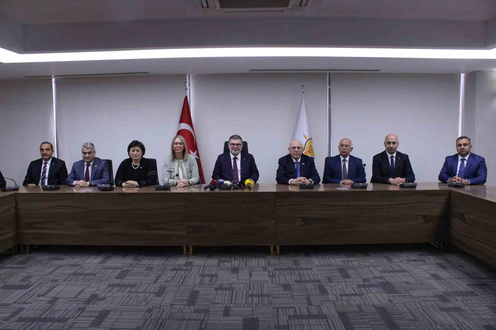 AZERBAYCAN TÜRKİYE PARLAMENTO DOSTLUK GRUBU BAŞKANI EHLİMAN EMİRASLANOV, YAP MERKEZ