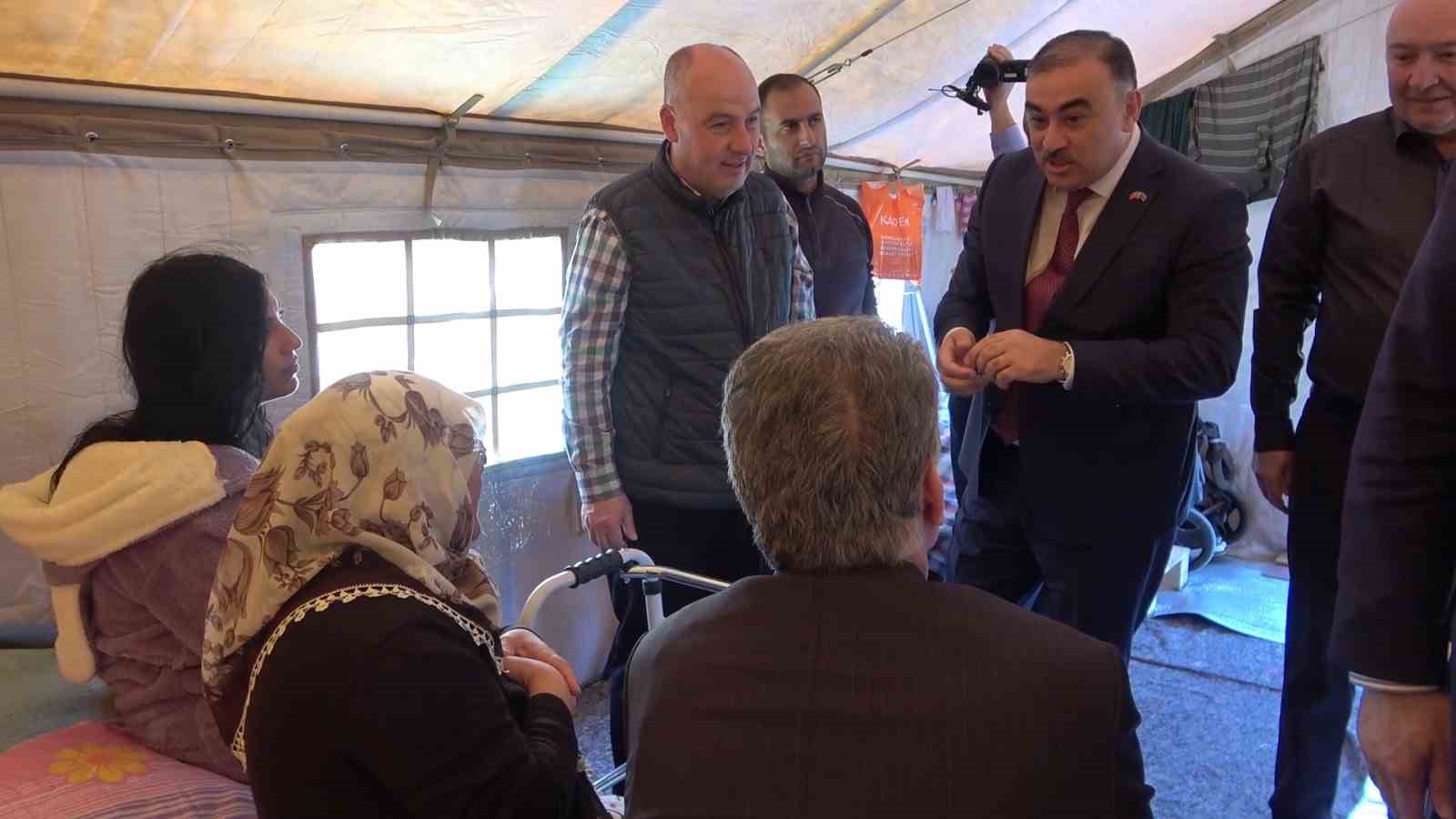 AZERBAYCAN Mİ6 ŞUBAT'TAKİ İKİ BÜYÜK DEPREMİN MERKEZİ KAHRAMANMARAŞ'I ZİYARET EDEN