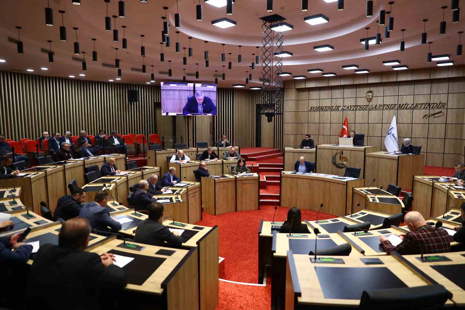 BAĞCILAR BELEDİYE MECLİSİ NİSAN AYI İKİNCİ OTURUMUNDA 2022 YILI BELEDİYE