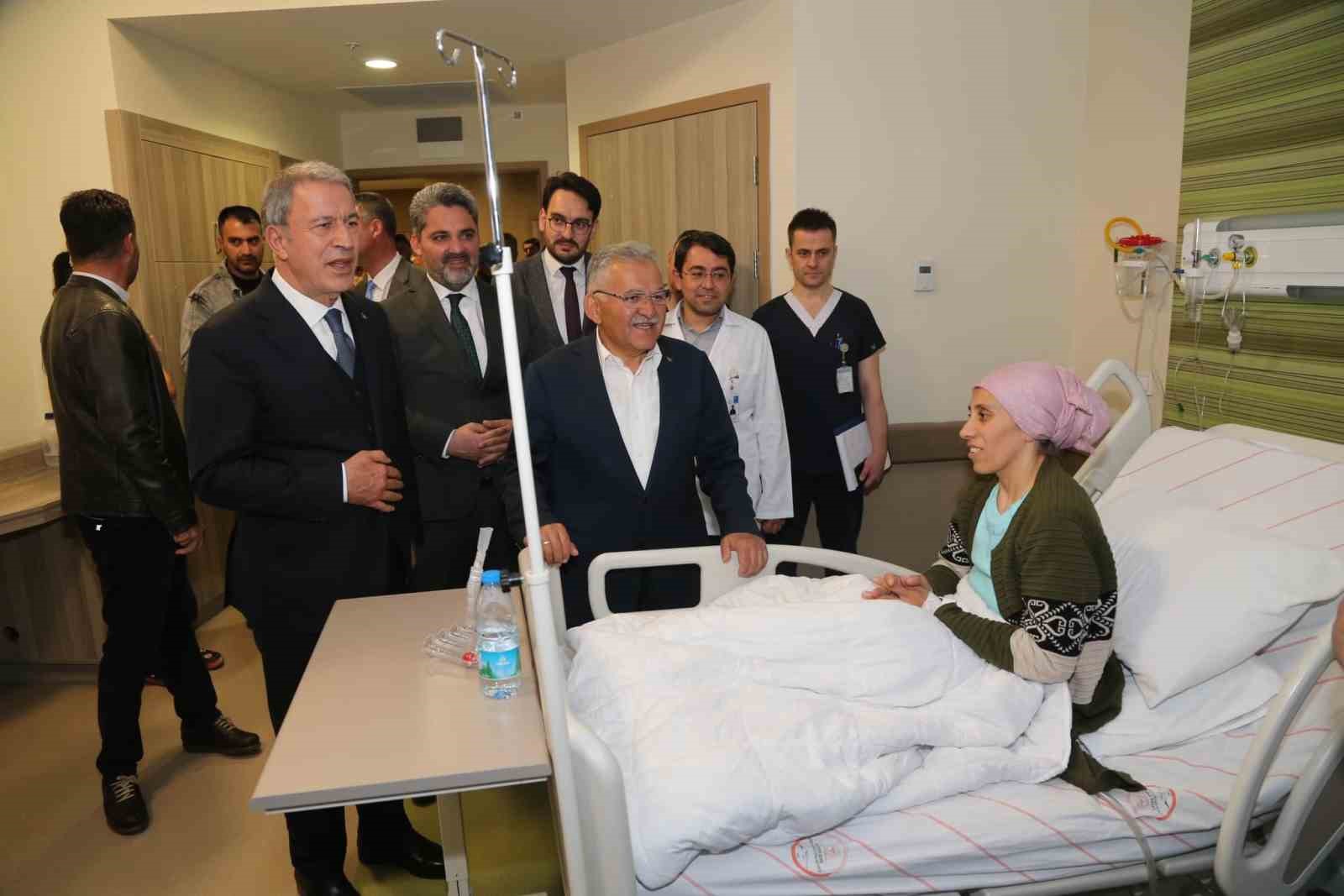 KAYSERİ BÜYÜKŞEHİR BELEDİYE BAŞKANI DR. MEMDUH BÜYÜKKILIÇ, MİLLİ SAVUNMA BAKANI