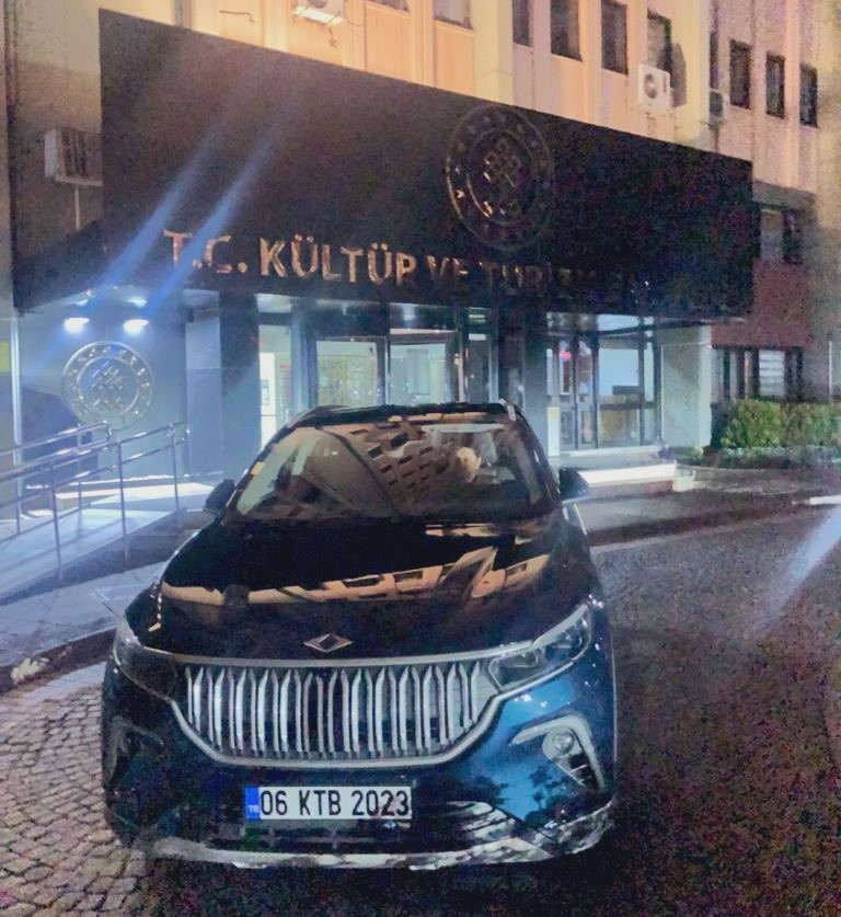 TÜRKİYE'NİN MİLLİ İMKANLARIYLA ÜRETİLEN TOGG, BUGÜN İTİBARİYLE BAKANLIKLARA TESLİM EDİLDİ.