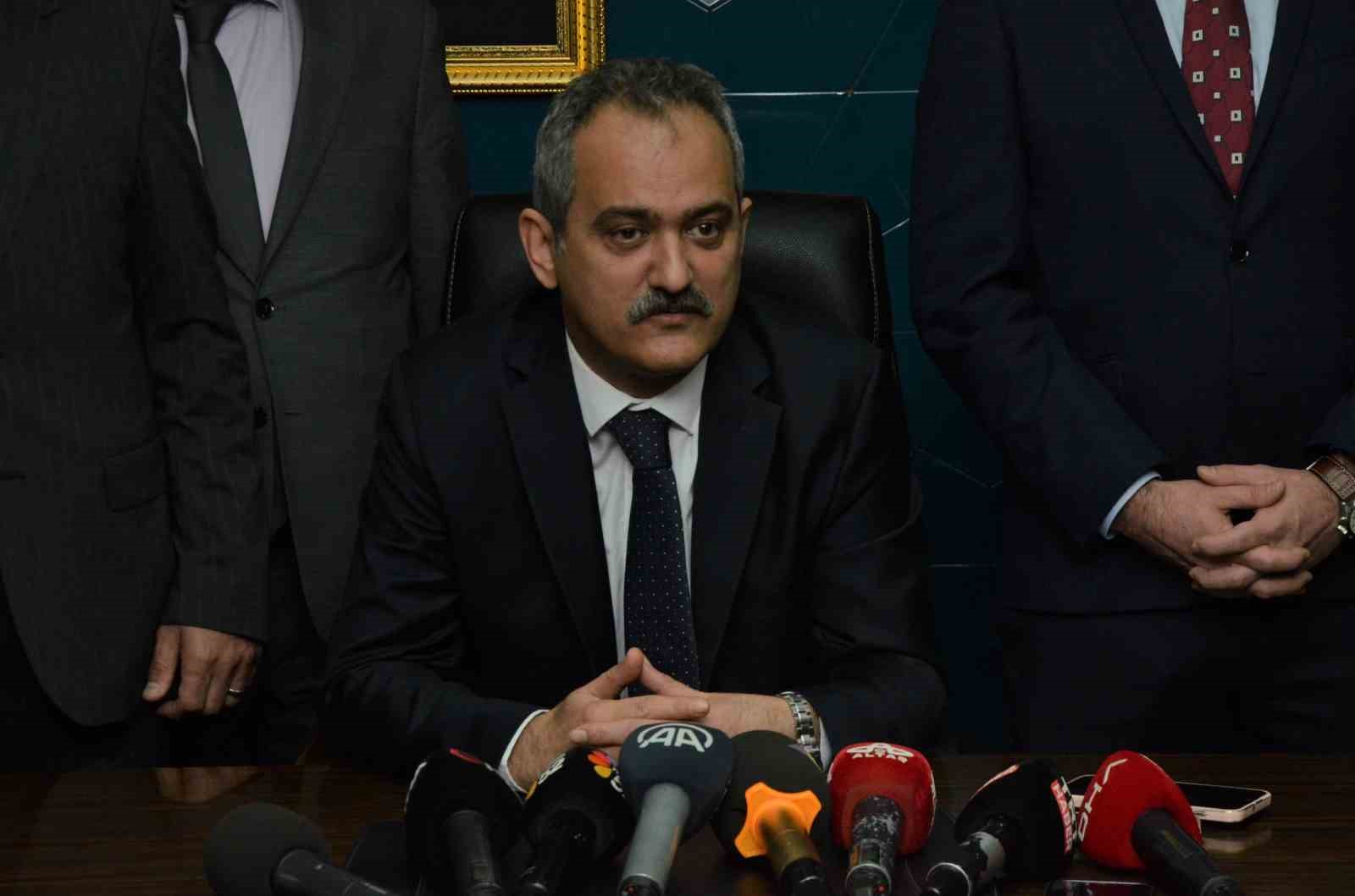 MİLLİ EĞİTİM BAKANI VE AK PARTİ ORDU MİLLETVEKİLİ ADAYI MAHMUT