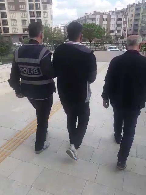 BALIKESİR'İN EDREMİT İLÇESİNDE MEYDANA GELEN ÇEŞİTLİ HIRSIZLIK OLAYLARINA KARIŞAN İKİ