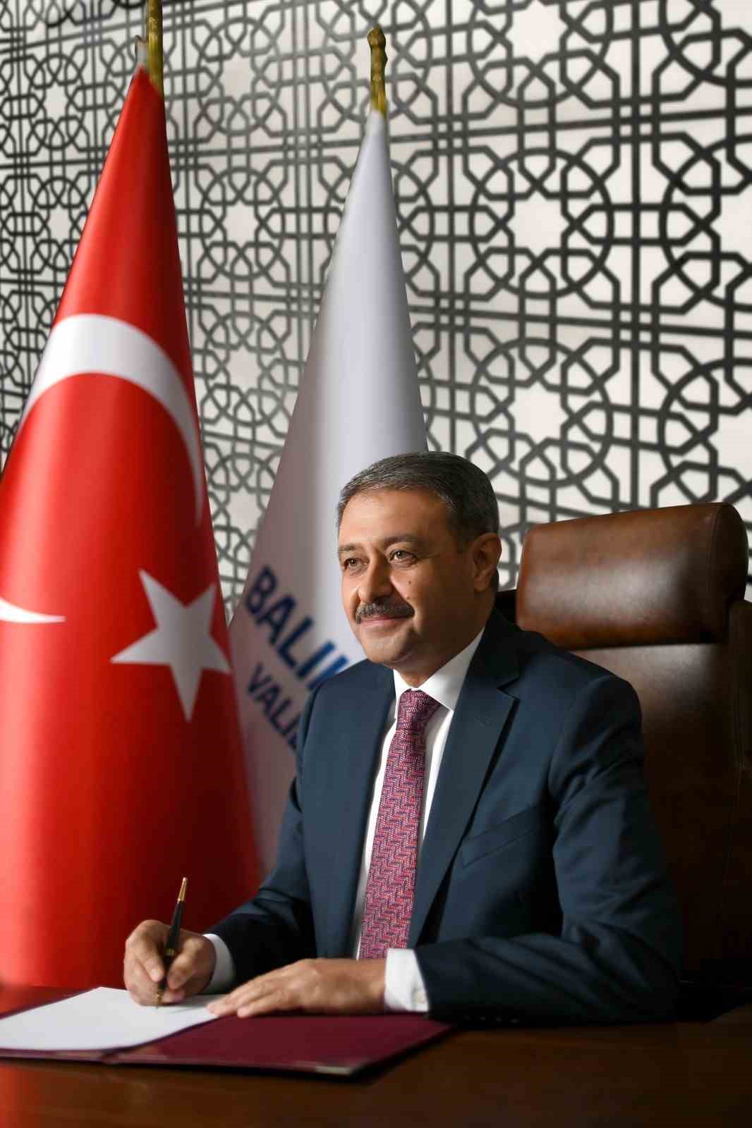 Balıkesir’de Ramazan Bayramı için tedbirleri alındı BALIKESİR'DE RAMAZAN BAYRAMI İÇİN TEDBİRLERİ ALINDI VALİ HASAN ŞILDAK