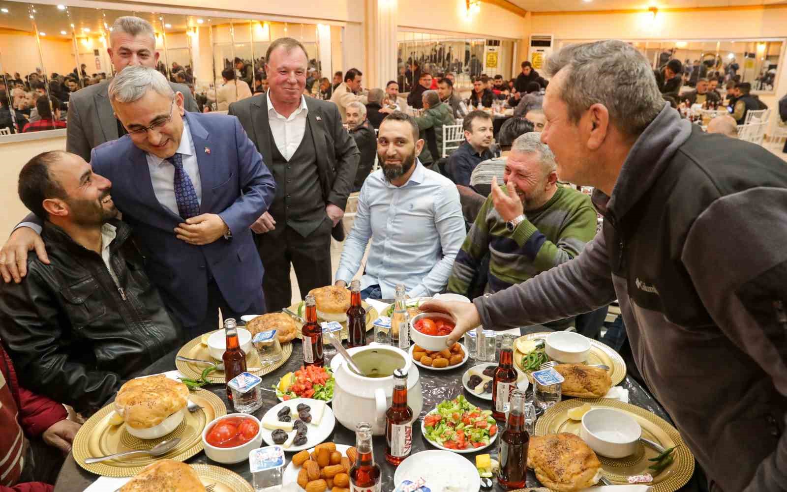 BAŞKANI ALİM IŞIK, SANAYİ ESNAFIYLA İFTAR SOFRASINDA BULUŞTU