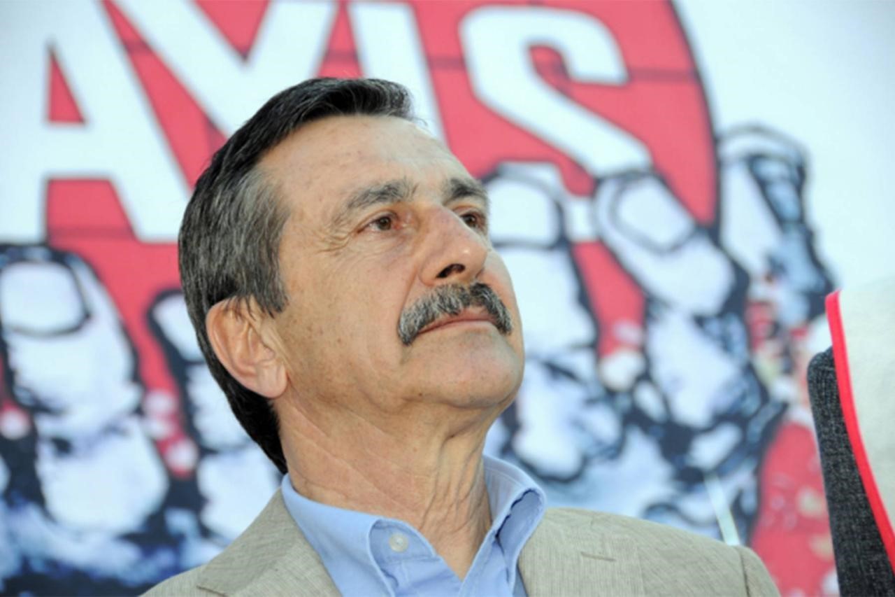 TEPEBAŞI BELEDİYE BAŞKANI DT. AHMET ATAÇ