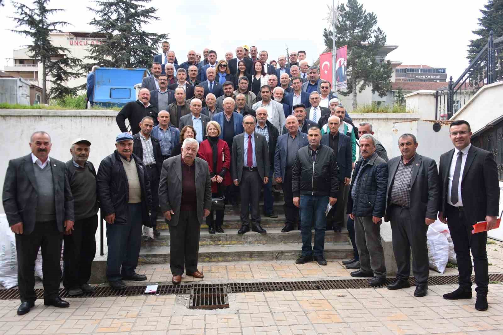 BOZÜYÜK BELEDİYE BAŞKANI MEHMET TALAT BAKKALCIOĞLU, MAHALLE VE KÖY MUHTARLARI