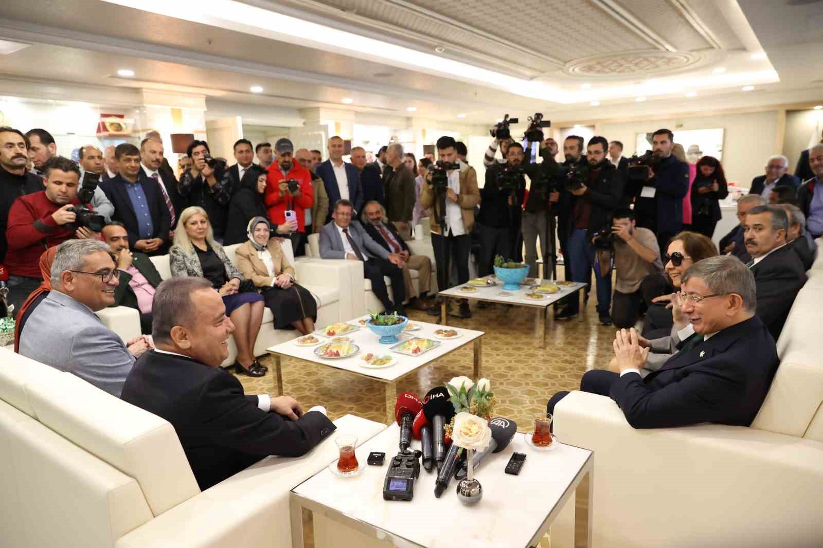 GELECEK PARTİSİ GENEL BAŞKANI AHMET DAVUTOĞLU, ANTALYA BÜYÜKŞEHİR BELEDİYE BAŞKANI