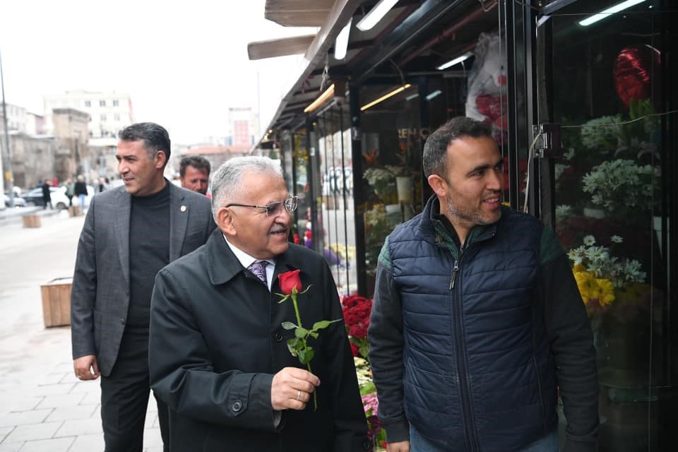 KAYSERİ BÜYÜKŞEHİR BELEDİYE BAŞKANI DR. MEMDUH BÜYÜKKILIÇ, TÜRKİYE’NİN EN BÜYÜK
