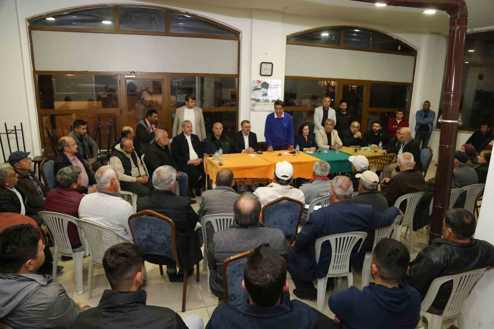 DÖŞEMEALTI BELEDİYE BAŞKANI TURGAY GENÇ, HAFTA SONUNU VATANDAŞ VE ESNAFLARLA