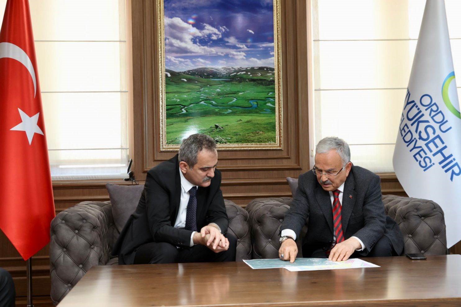 MİLLİ EĞİTİM BAKANI VE AK PARTİ ORDU MİLLETVEKİLİ ADAYI MAHMUT